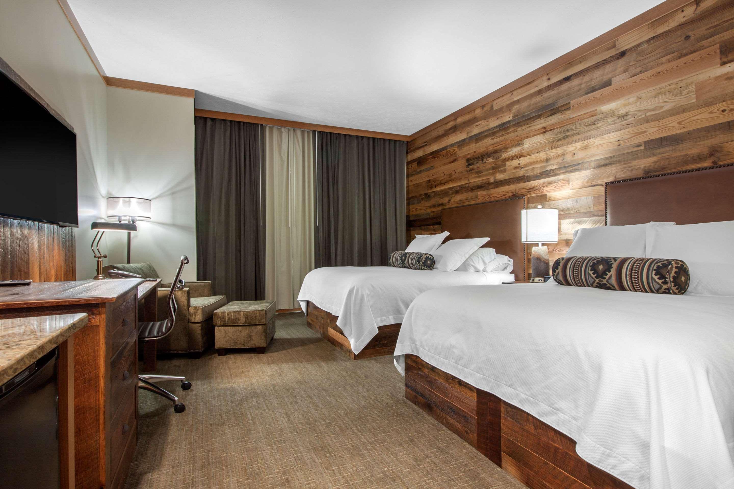 Norfolk Lodge & Suites, Ascend Hotel Collection Buitenkant foto