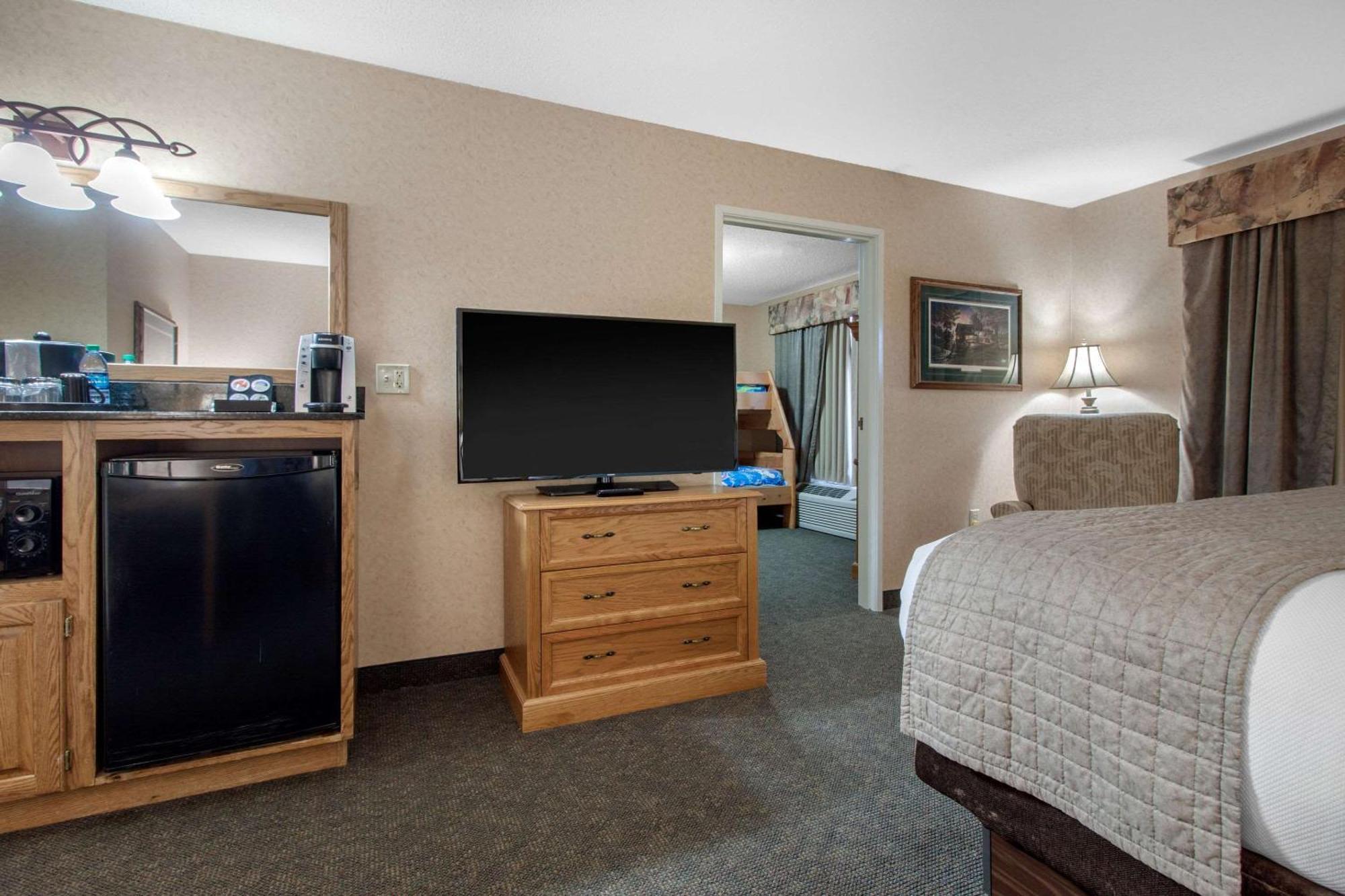 Norfolk Lodge & Suites, Ascend Hotel Collection Buitenkant foto